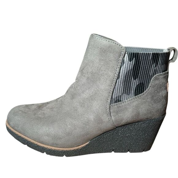 Dr. Scholl's size 7M Lean In suede Gray Ankle Boots with Elastic camo Panels - Picture 1 of 7